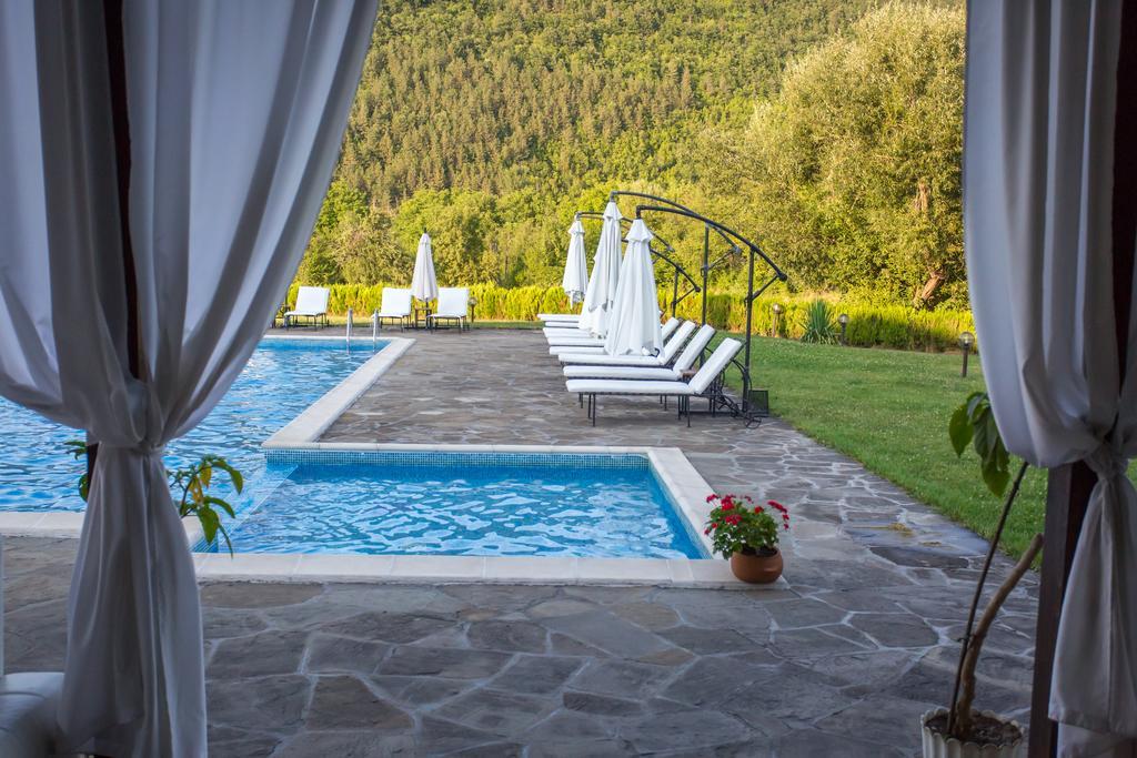 Family Hotel Strannopriemnitza Oreshak  Bagian luar foto