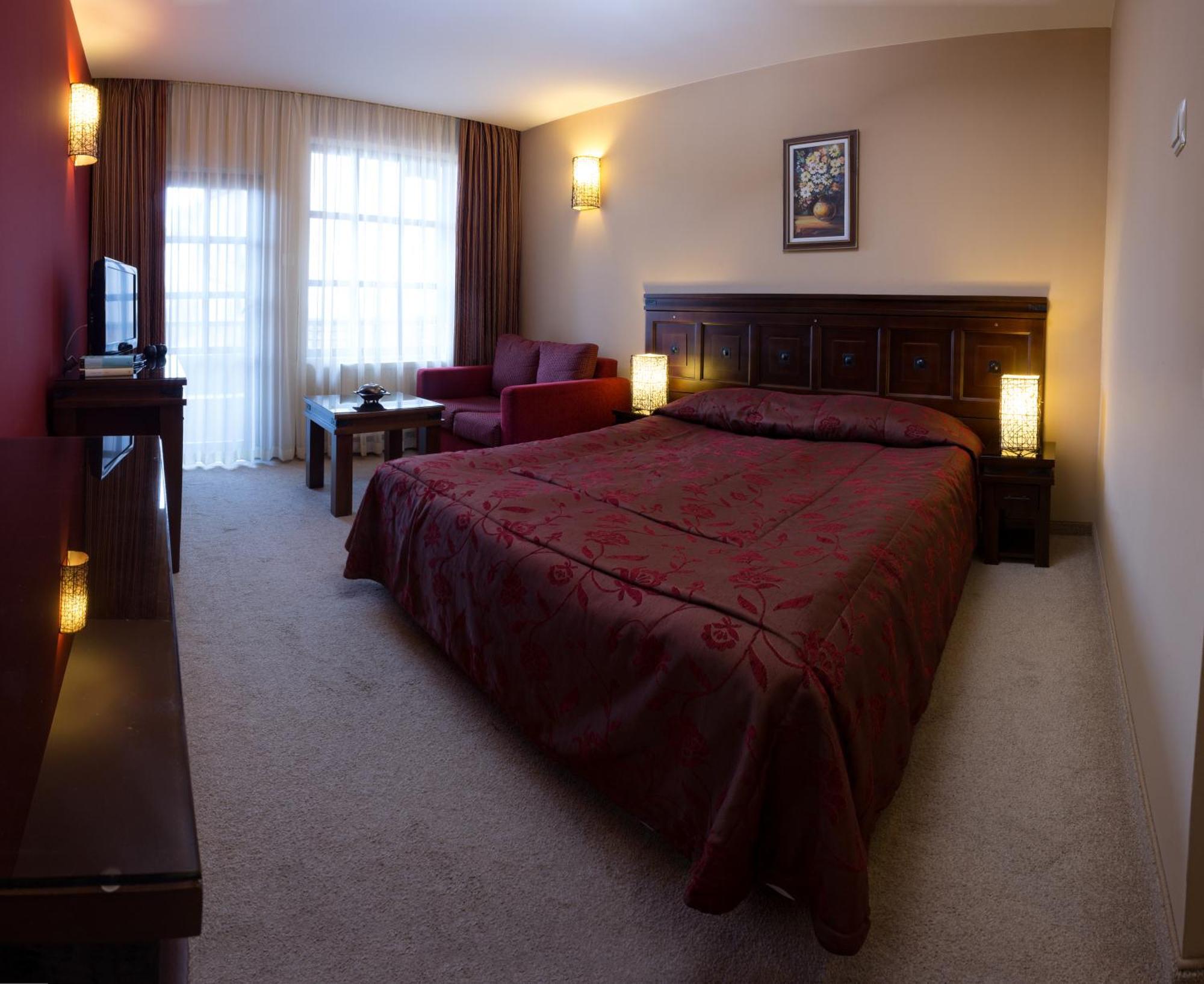 Family Hotel Strannopriemnitza Oreshak  Ruang foto