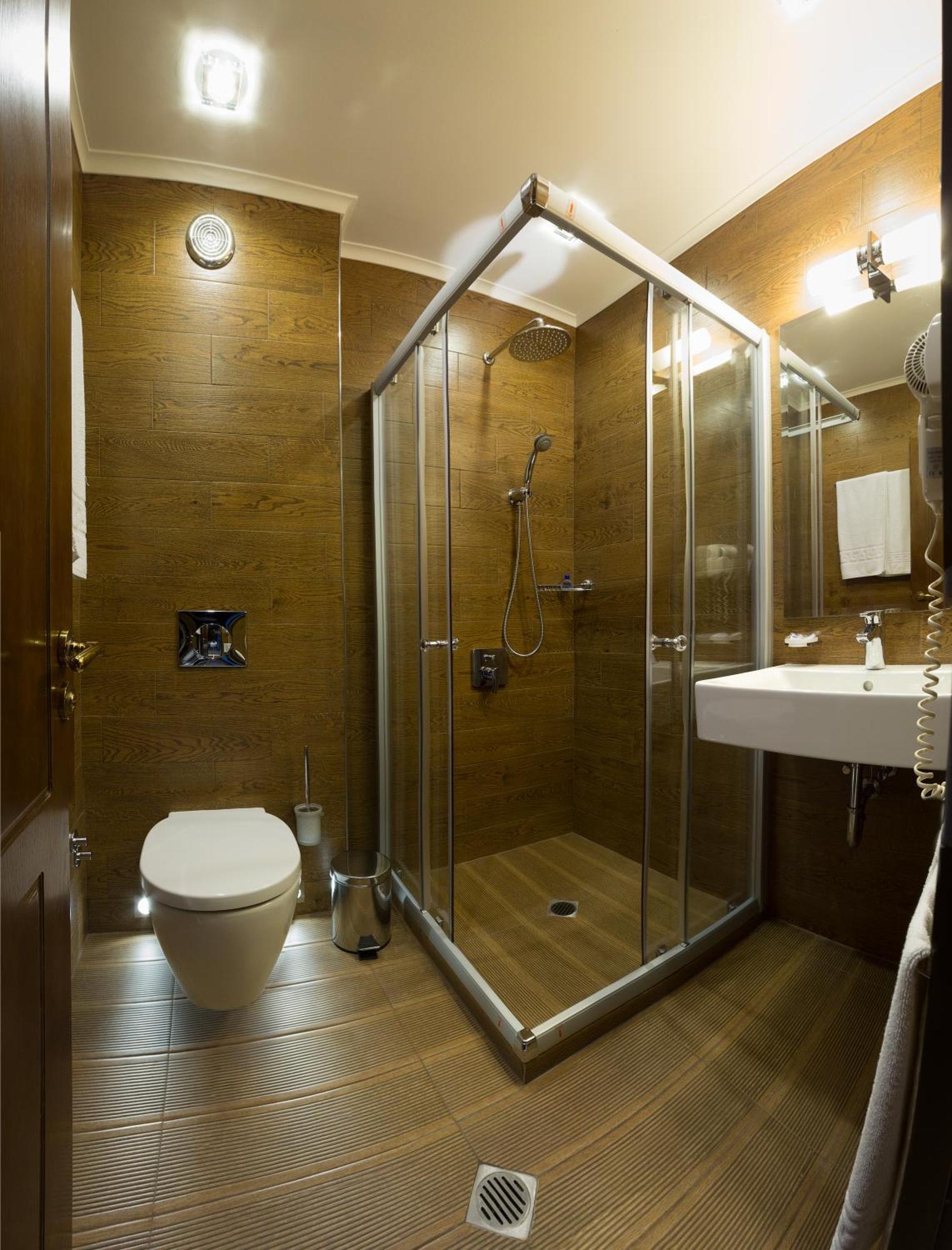 Family Hotel Strannopriemnitza Oreshak  Ruang foto