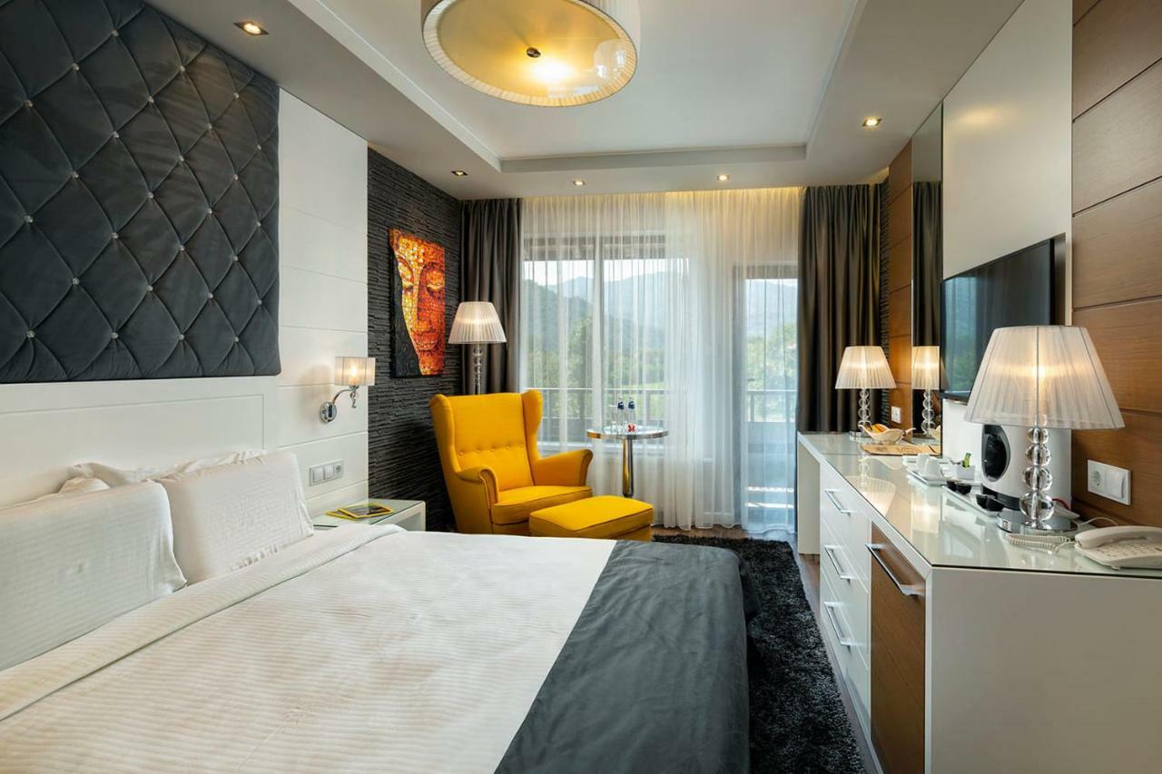 Family Hotel Strannopriemnitza Oreshak  Bagian luar foto